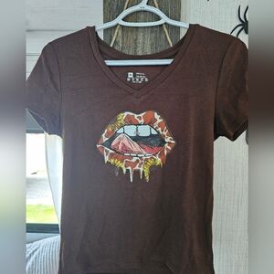 Sunflower Lips T-shirt